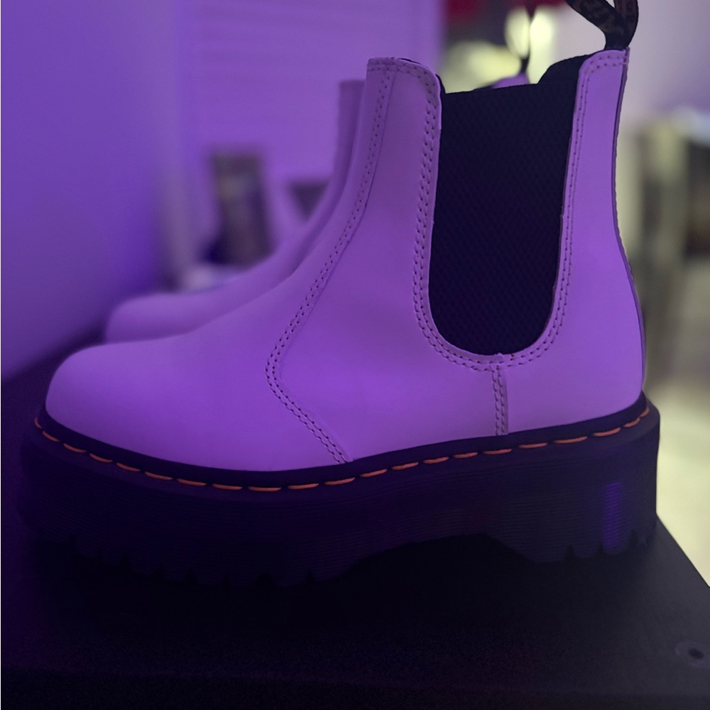White Platform Chelsea Boots - Picture 7 of 8